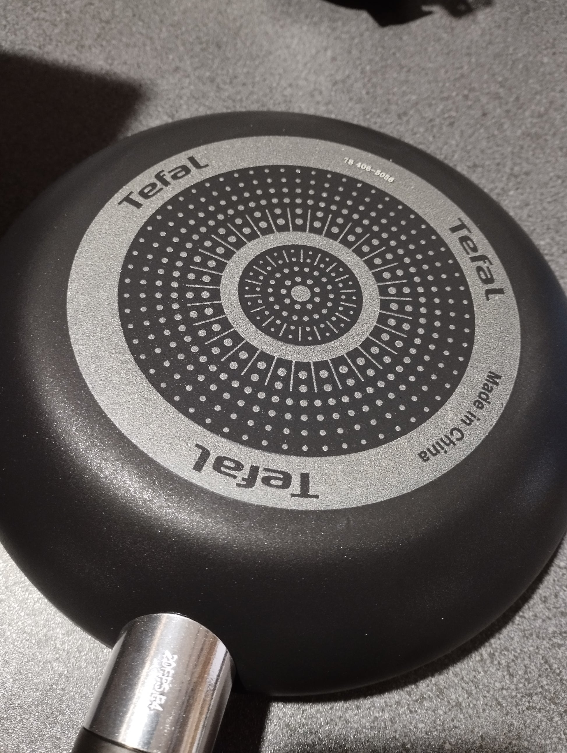 Tefal 20cm Titanium Frying Pan