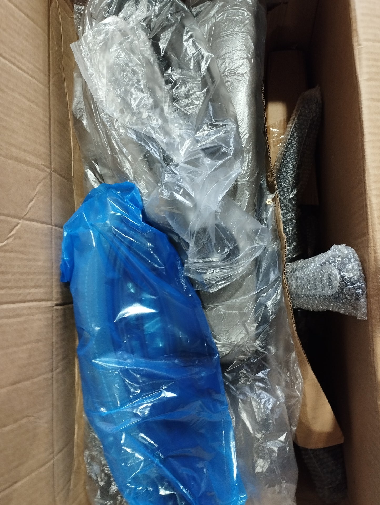 Blisswood office chair with big pillow Grey