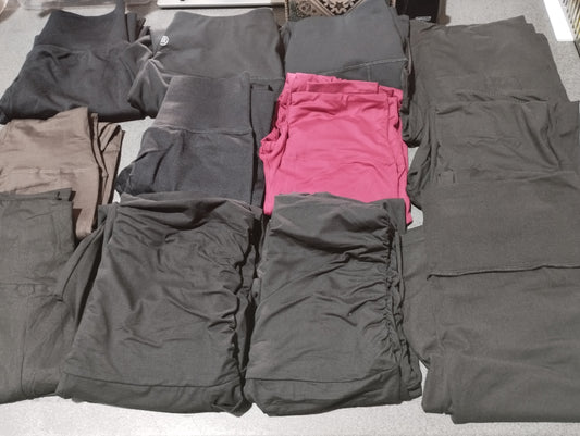 Joblot OF 36 Pairs of gym leggings/trousers all new without tags
