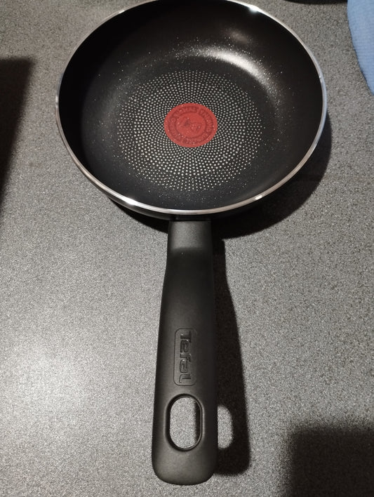 Tefal 20cm Titanium Frying Pan