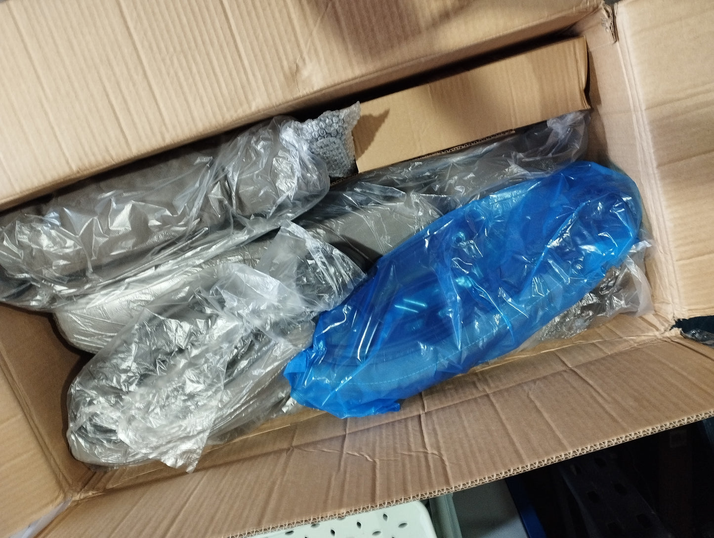 Blisswood office chair with big pillow Grey