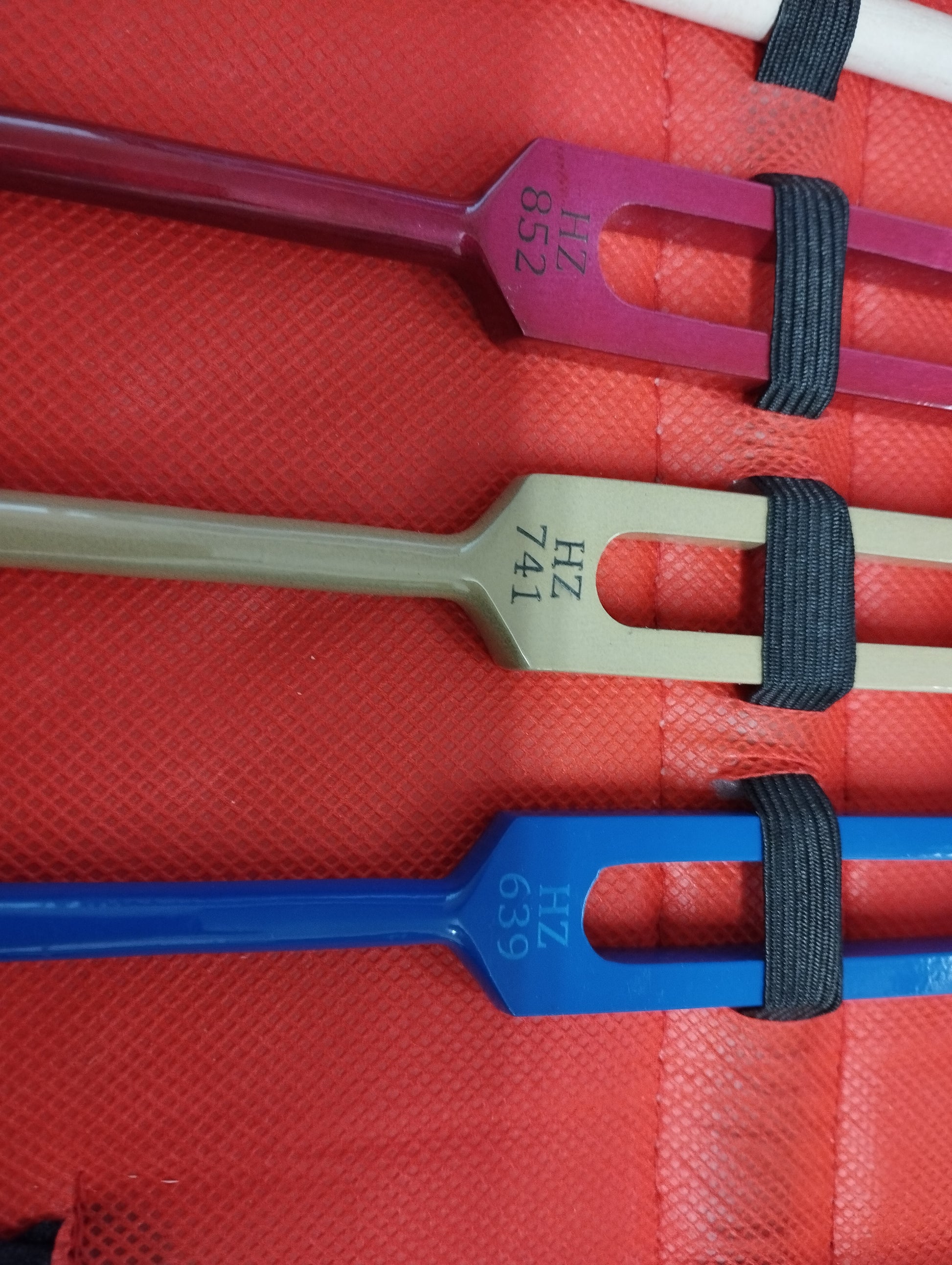 Chakra Tuning Fork Set for Healing, 7 PCS Color Weighted Tuning Forks