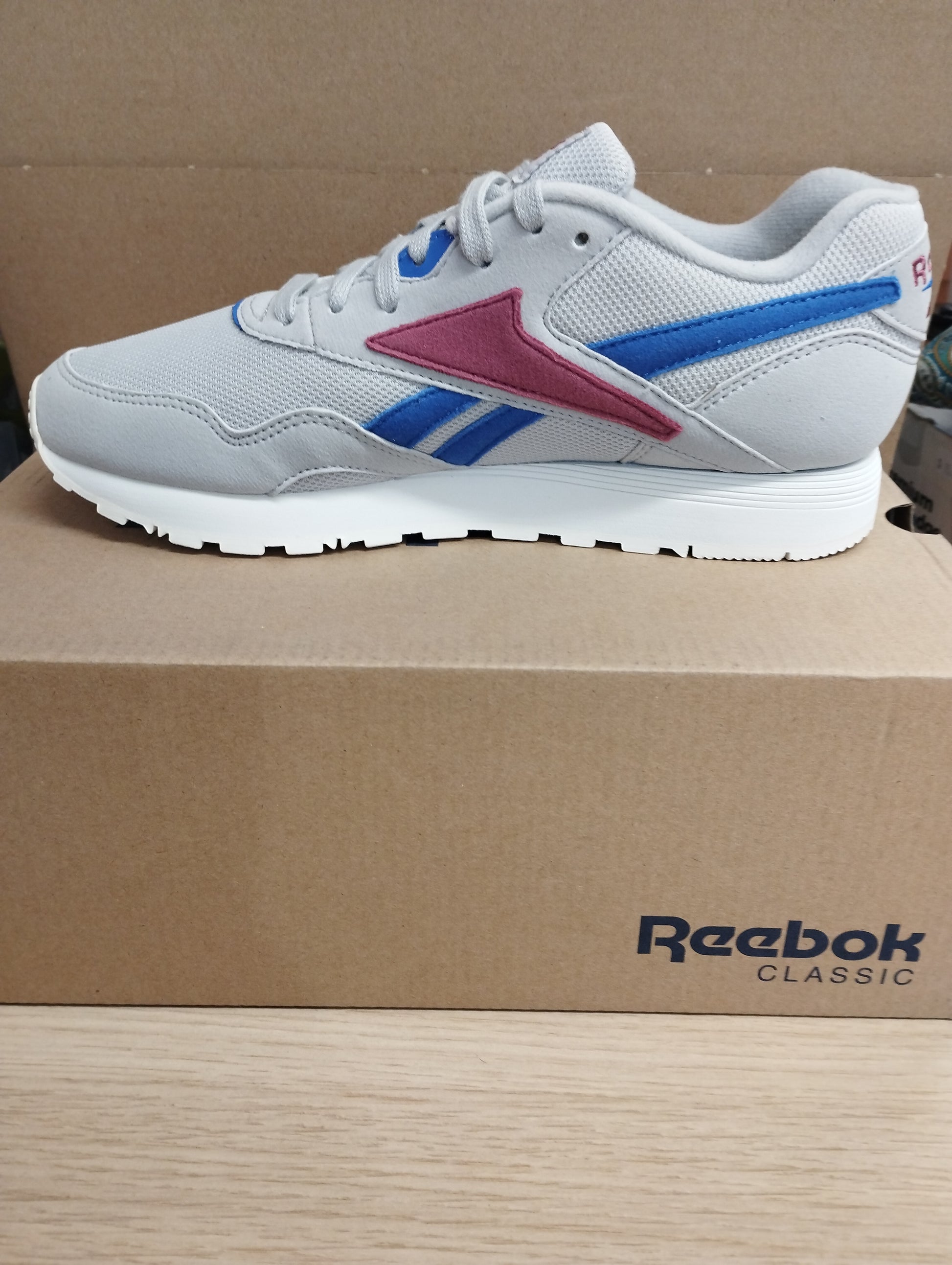 Reebok Rapide MU Sneakers- UK4.5