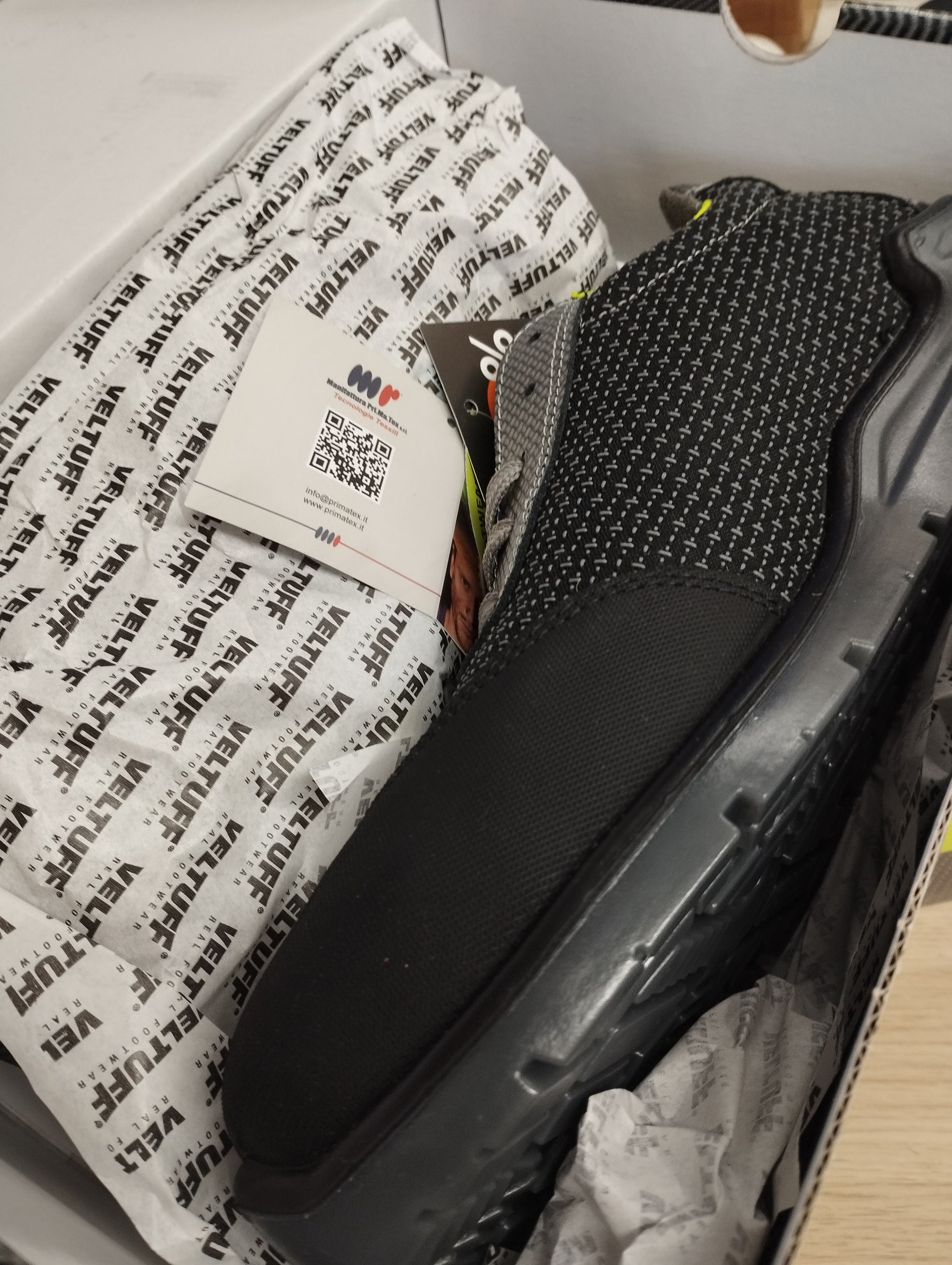 Veltuff SF7540 UK9 Safety Shoe