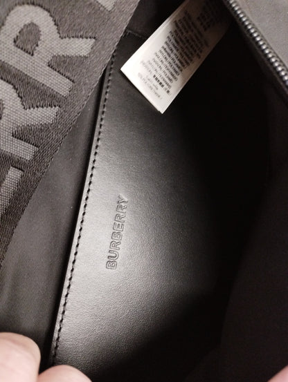 Burberry Sonny nylon bum bag -BLACK