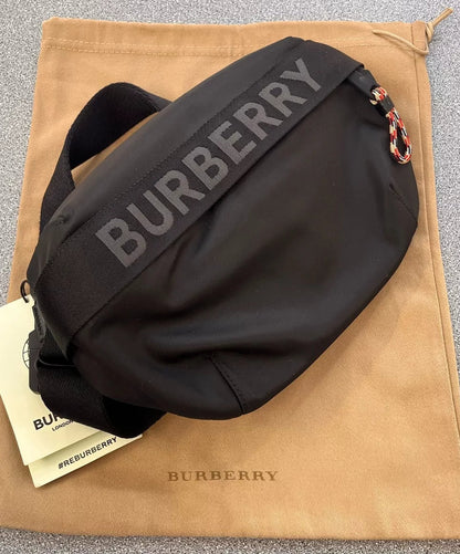 Burberry Sonny nylon bum bag -BLACK