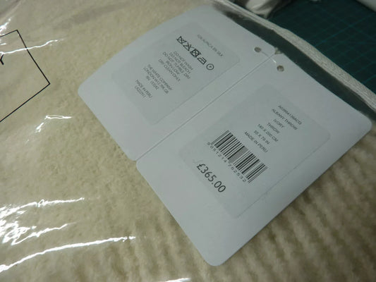 THE WHITE COMPANY-ALBANY THROW-140 X 200CM-IVORY-92%ALPACA/8%SILK
