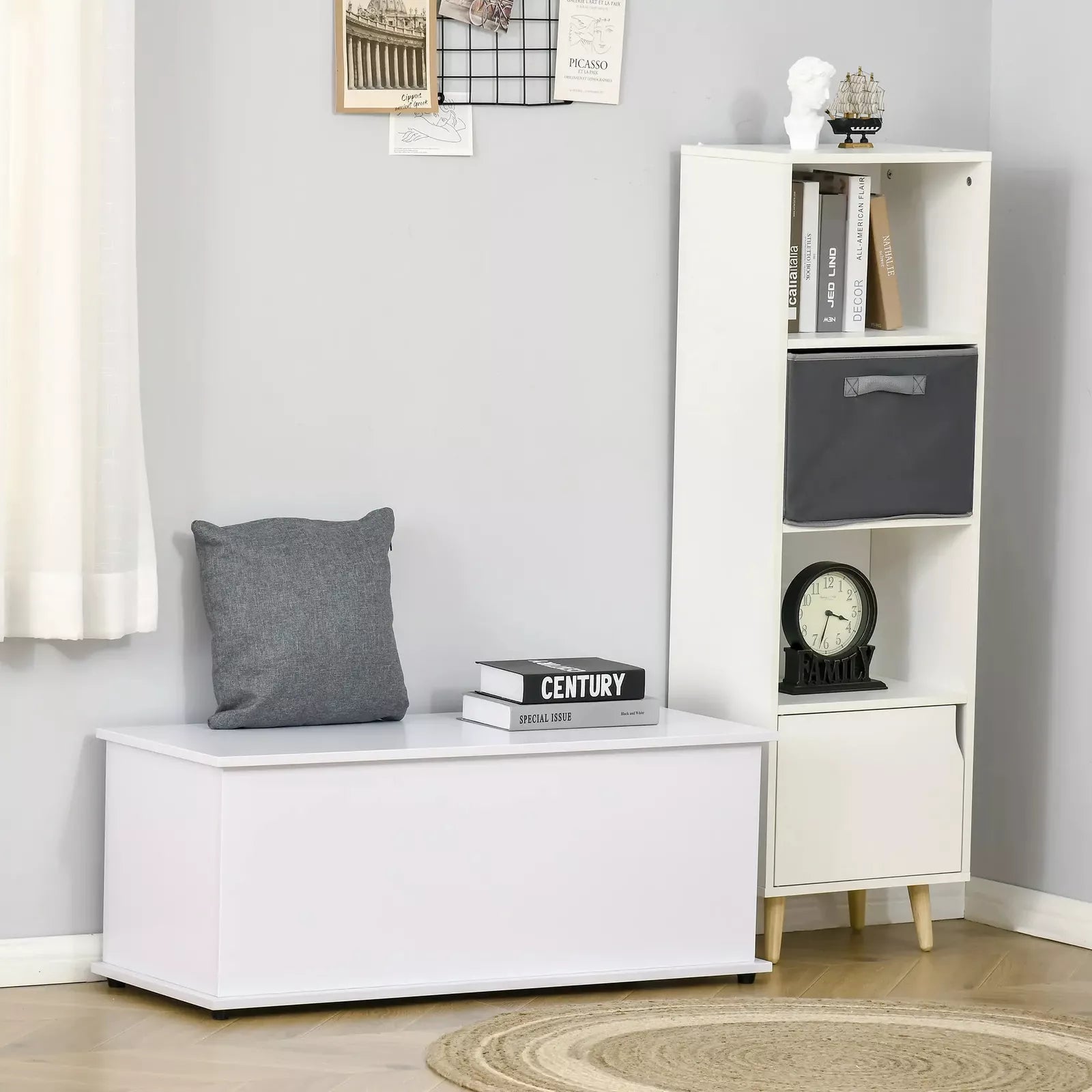 HOMCOM 113L Storage Chest, Storage Box with Flip-Top Lid and 2 Safety Hinges