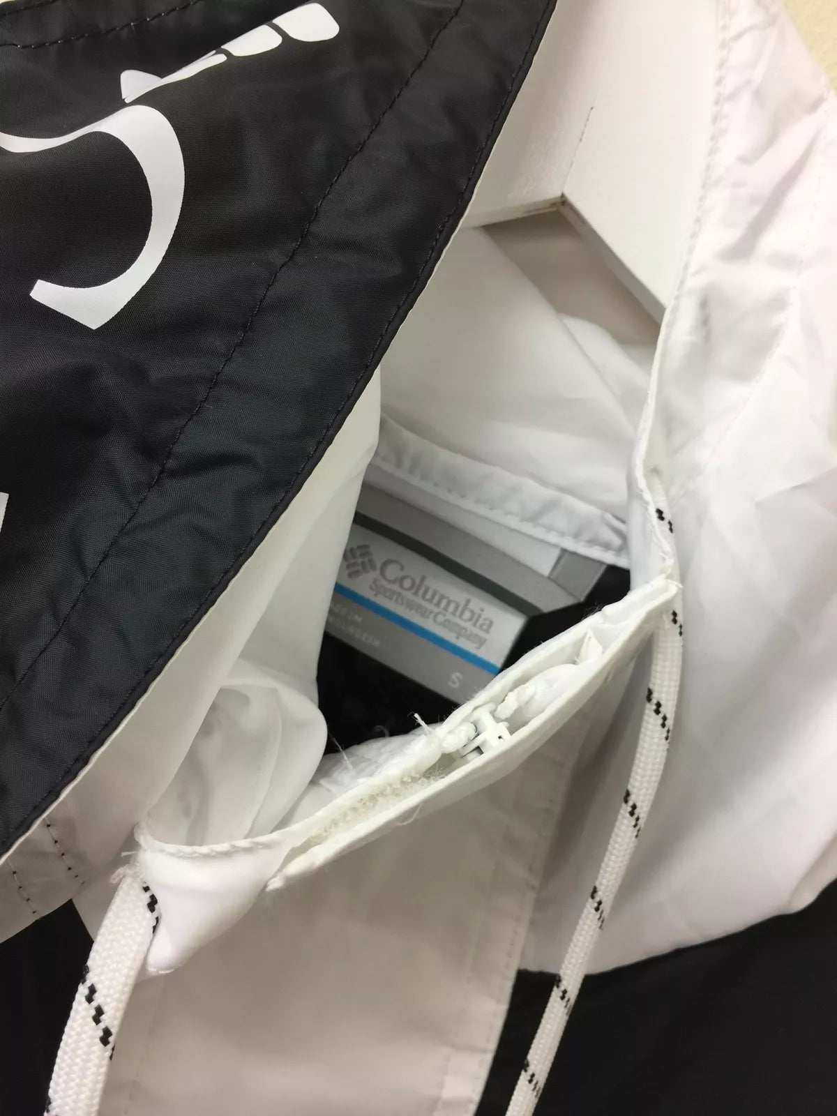 Columbia Men's Challenger Windbreaker Jacket small