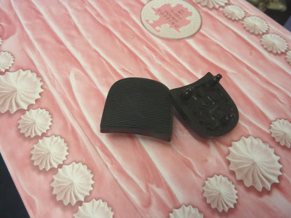 HOT CHOCOLATE DESIGN GOTHIC CHURCH MID HEEL-COLOUR:PURPLE/BLACK-SIZE UK5/EU38