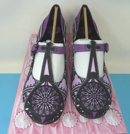 HOT CHOCOLATE DESIGN GOTHIC CHURCH MID HEEL-COLOUR:PURPLE/BLACK-SIZE UK5/EU38