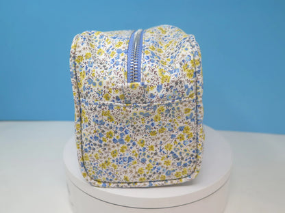 LIBERTY WASH BAG