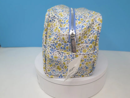 LIBERTY WASH BAG
