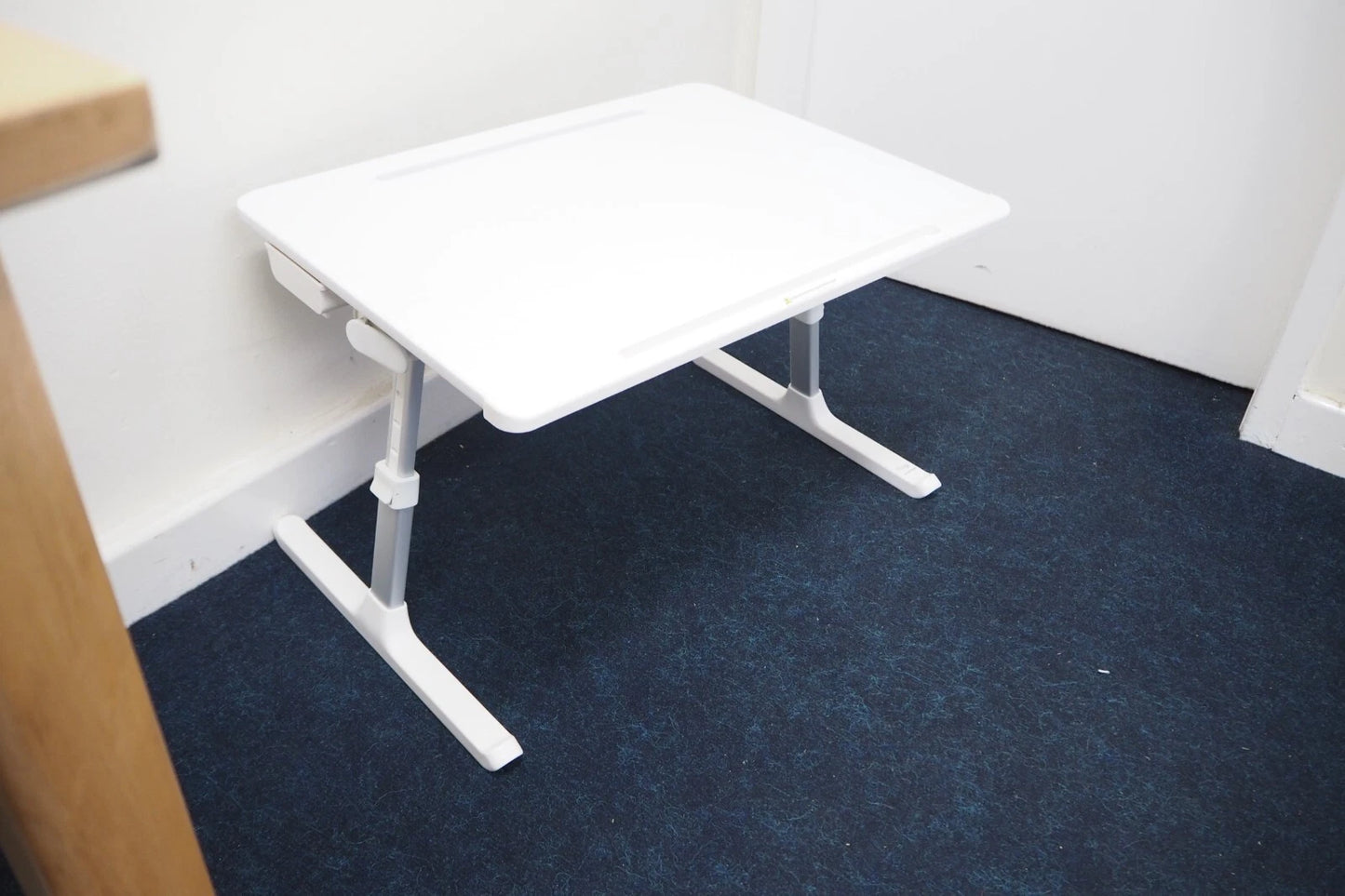 Cooper Desk PRO Large Laptop Table, Adjustable Height | Leather Laptop Lap Tray white
