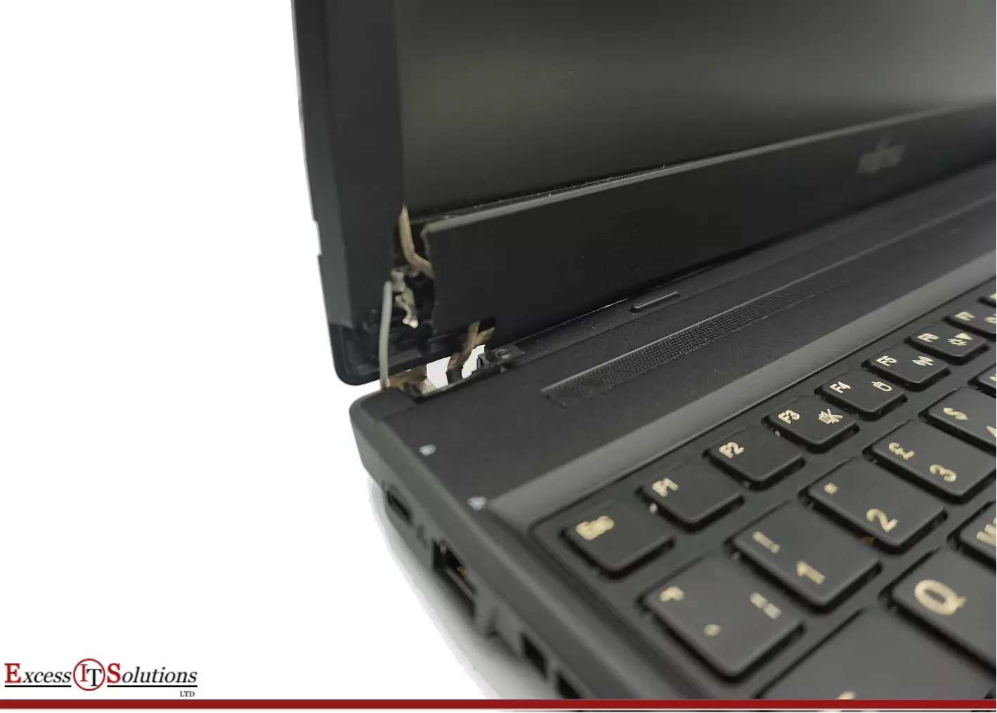 Fujitsu Lifebook A544 Intel i3 4th 15.6" screen NO RAM OR HDD