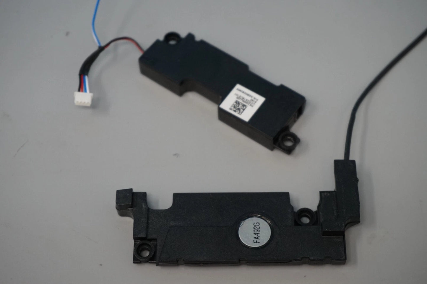 Lenovo ThinkPad T460 Genuine Replacement Speakers L/R Pair