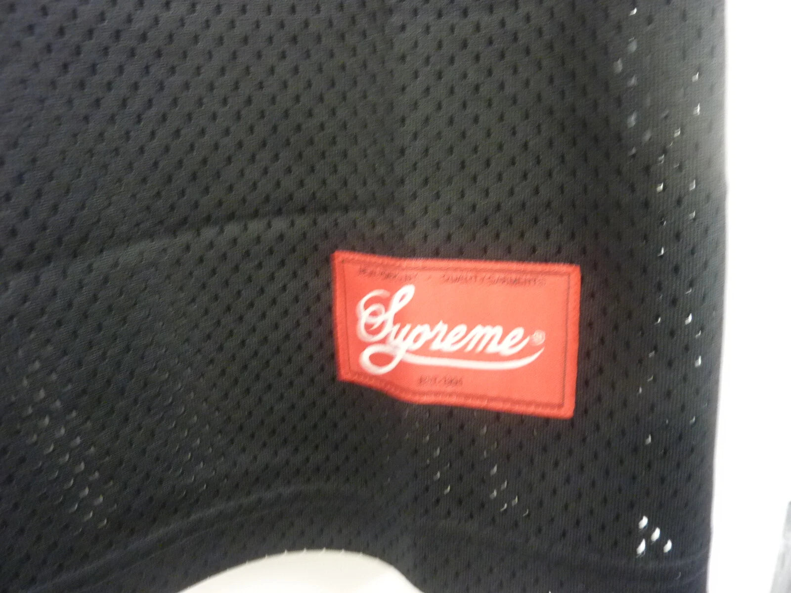 SUPREME MENS ANIMAL BASKETBALL JERSEY SIZE XL