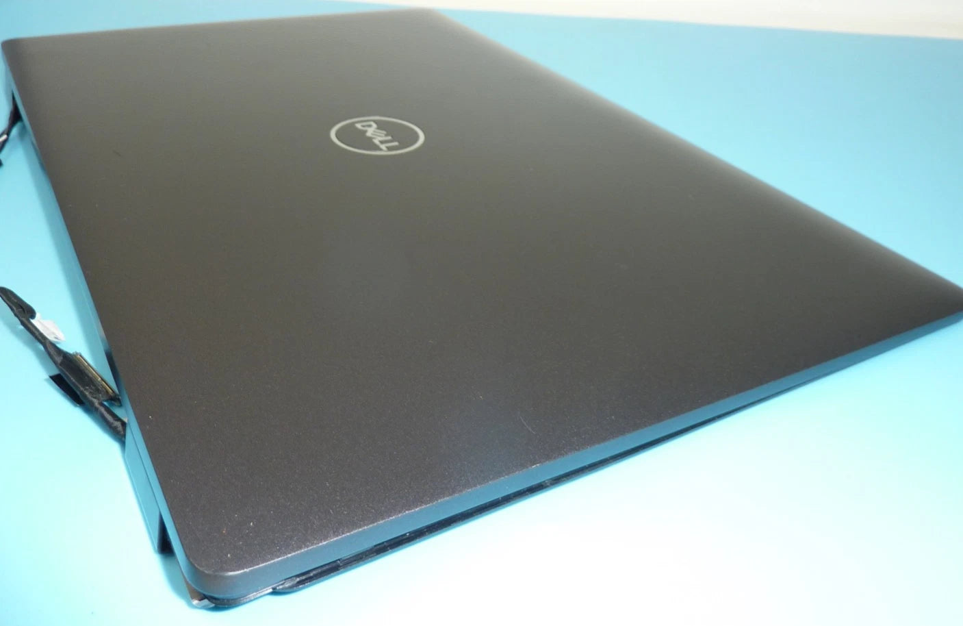 Dell Latitude 5300 Lid (NO SCREEN) Hinges Webcam Wifi Antenna Cables 0FFVTD