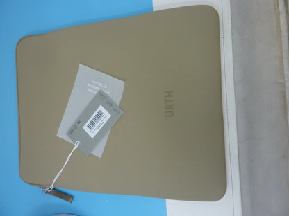 Urth Naos 15/16" Laptop Sleeve Beige