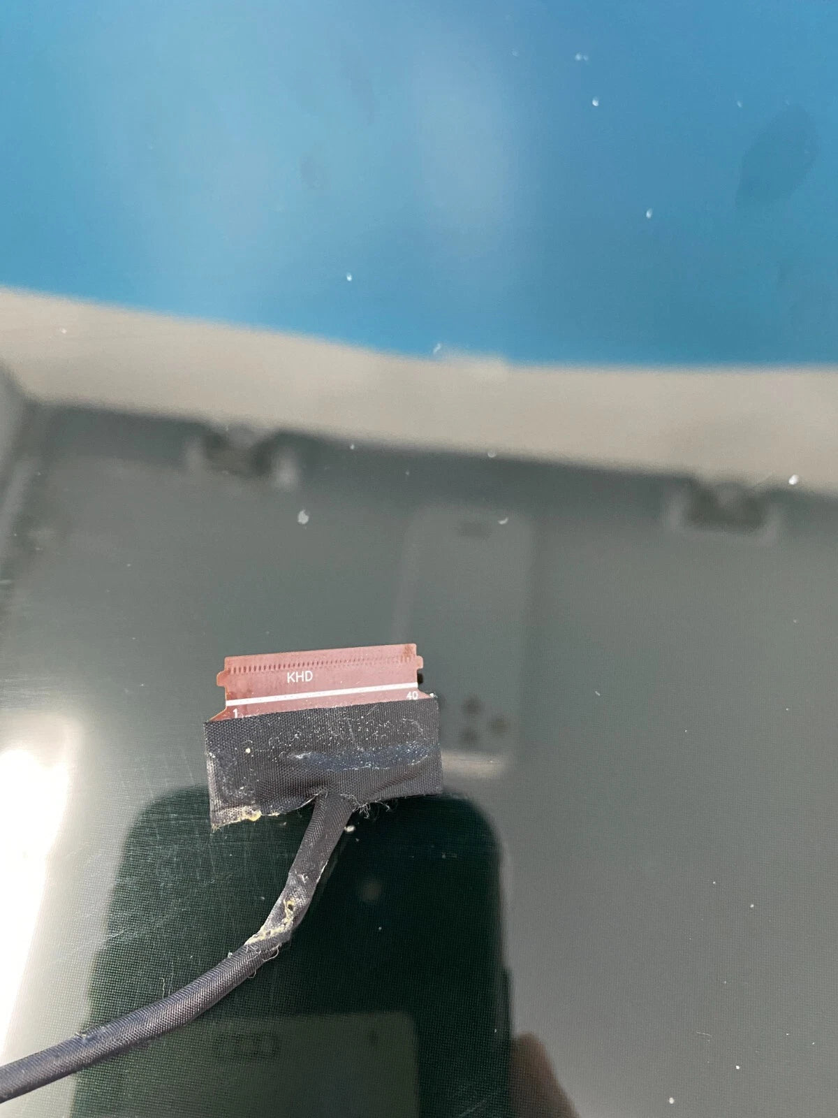 HP Pavillion model 15-au117na upper screen assembly SILVER