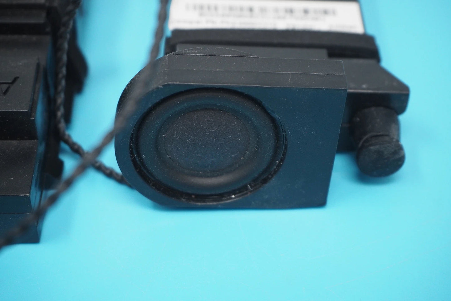 Lenovo IdeaCentre Internal Speakers AIO 520-24IKL left and right