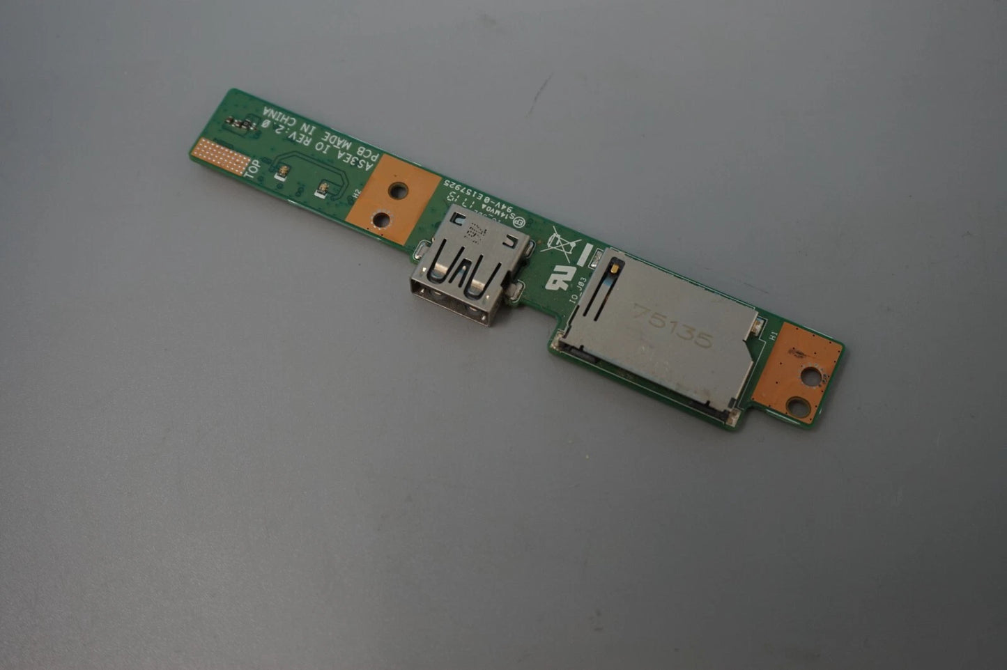 Acer Swift SF113-31-P4YX Genuine Replacement SD Card Reader USB Board