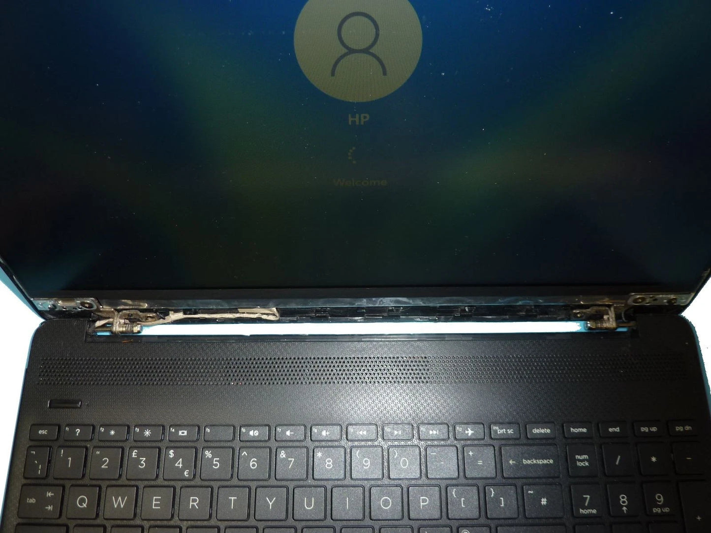 SPARES REPAIRS HP 15.6" Laptop AMD Athlon Silver 4GB/1TB HDD Win11 15-gw0502na