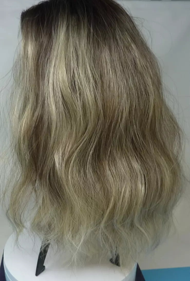 FULL WIG-BLONDE/BROWN HIGH LIGHTS-APPROX 16"